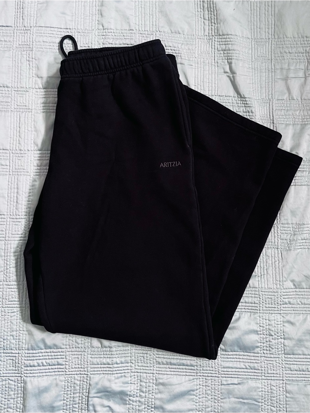 Aritzia Sweatfleece Mega Fit